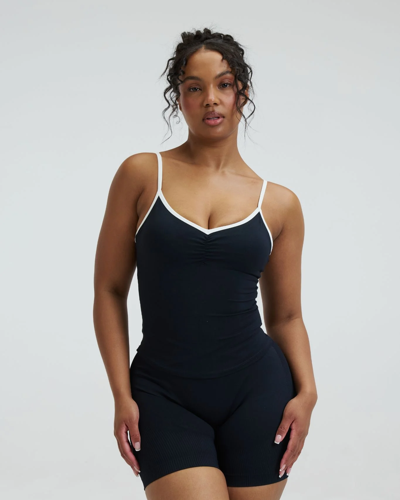 Elevate™ Outline Cross Back Tank Top | Night Black
