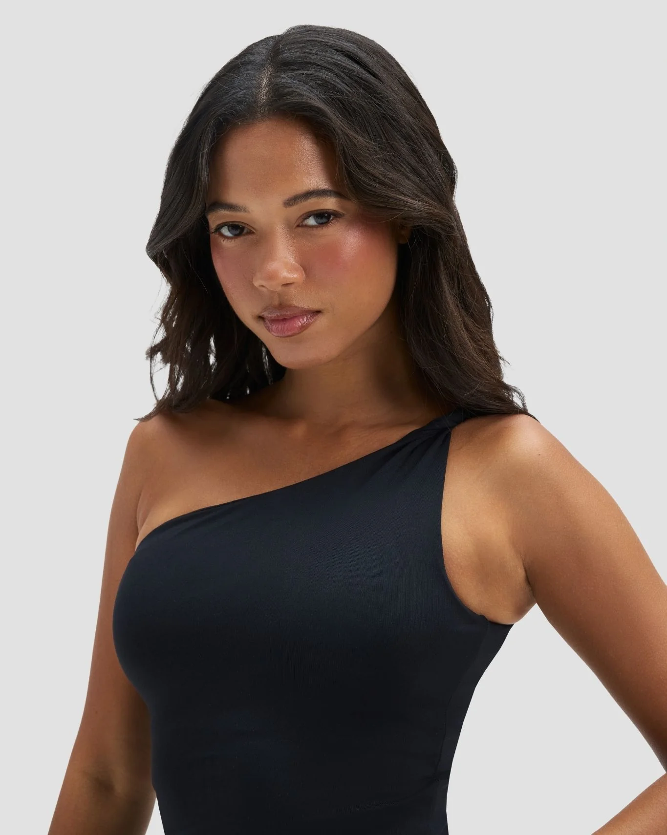 Elevate™ Sculpting Asymmetric Twist Top | Night Black - Image 4