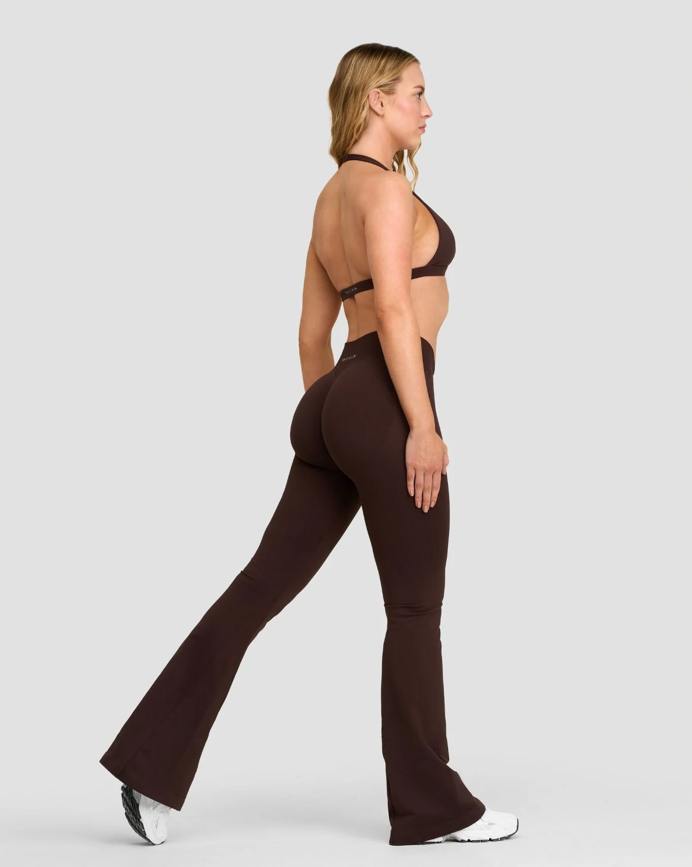 Elevate™ Sculpting Mid V-Waist Flare Leggings | Coffee - Image 5