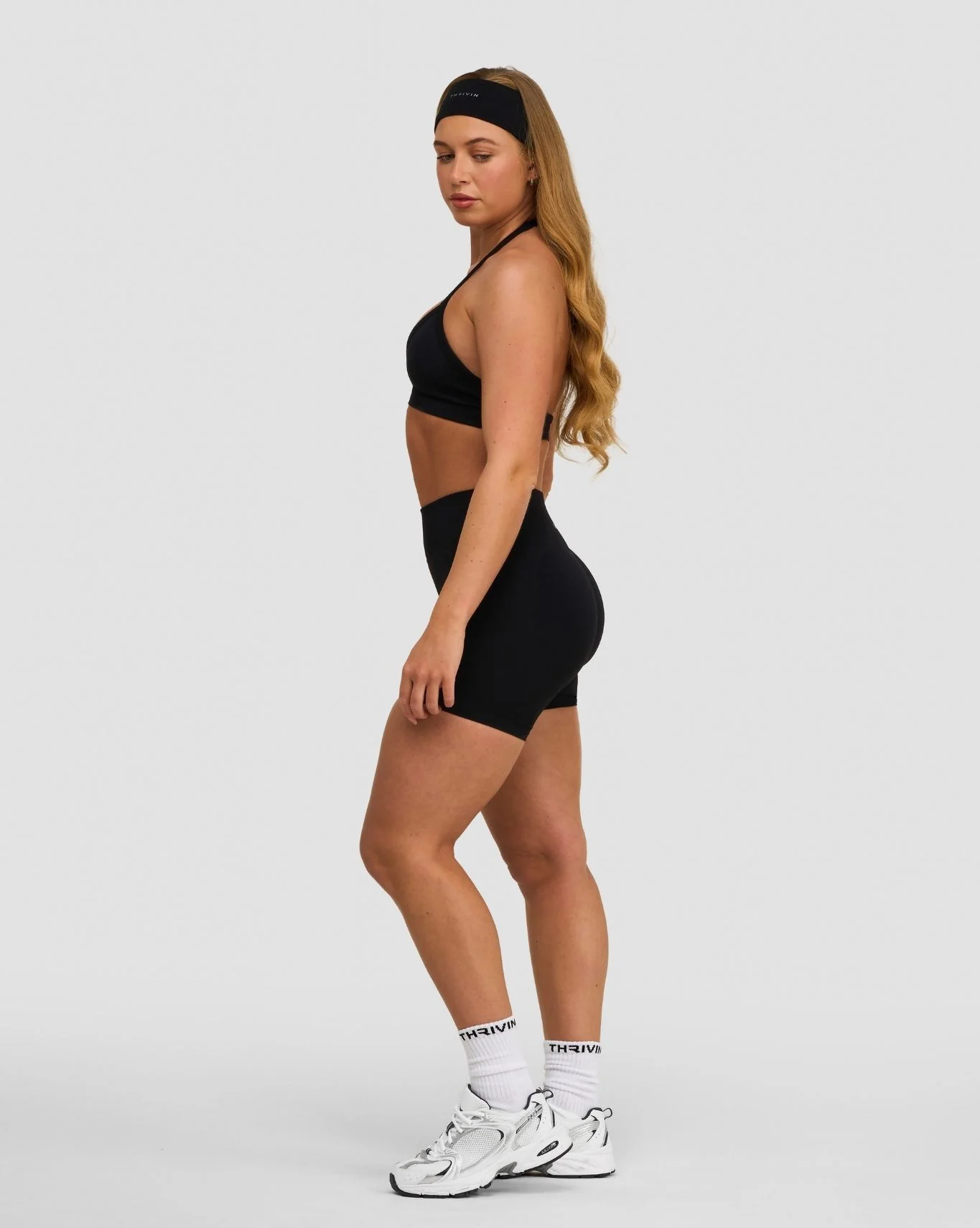 Elevate™ Sculpting Seamless Adjustable Halter Bra | Night Black - Image 4
