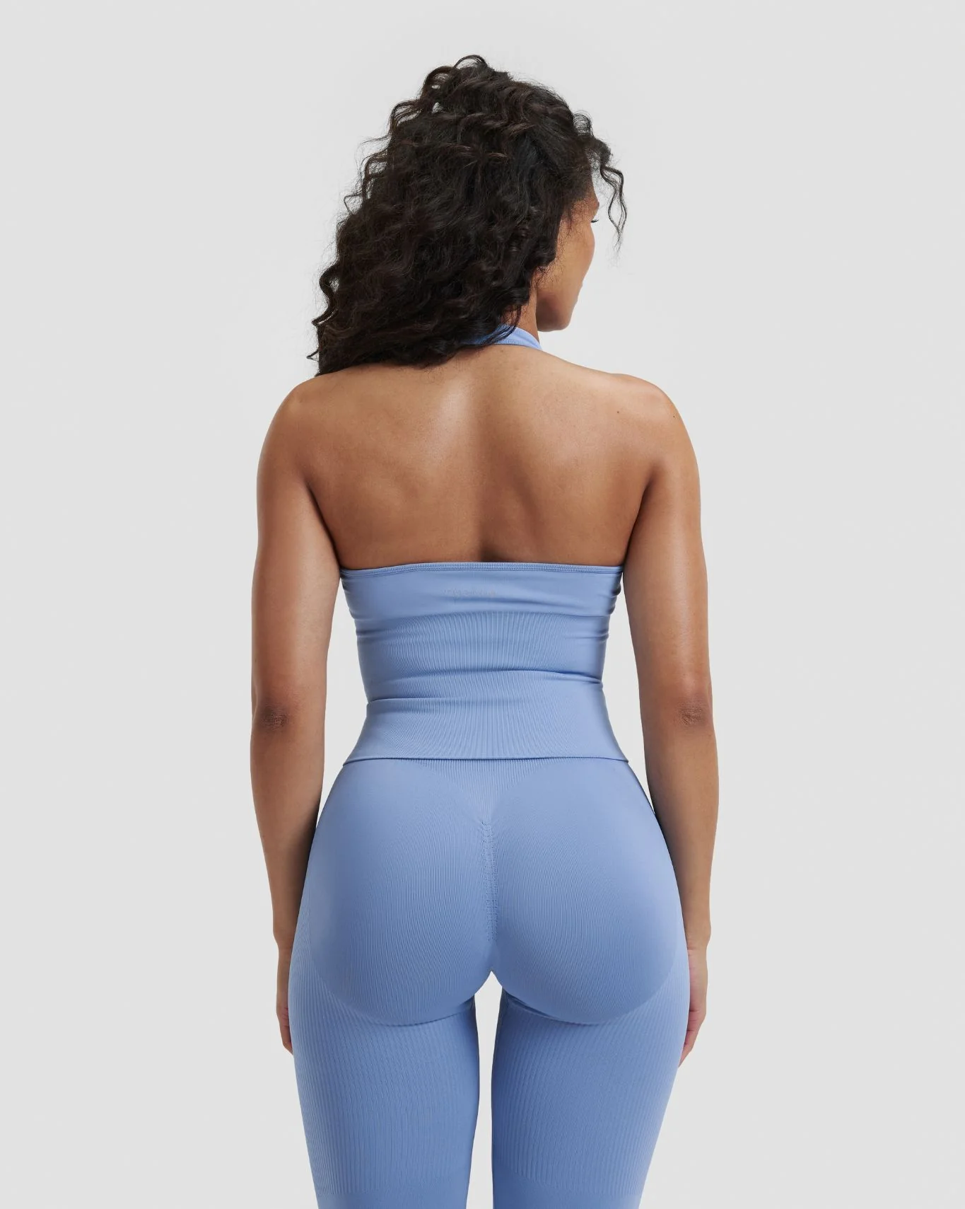 Elevate™ Sculpting Seamless Halterneck Top | Endless Sky - Image 2