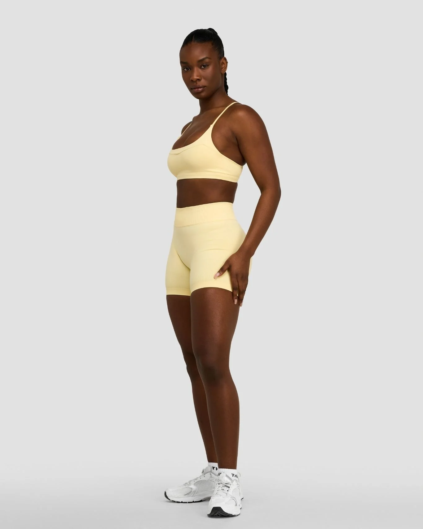 Elevate™ Sculpting Seamless Scoop Neck Bra | Golden Butter - Image 3