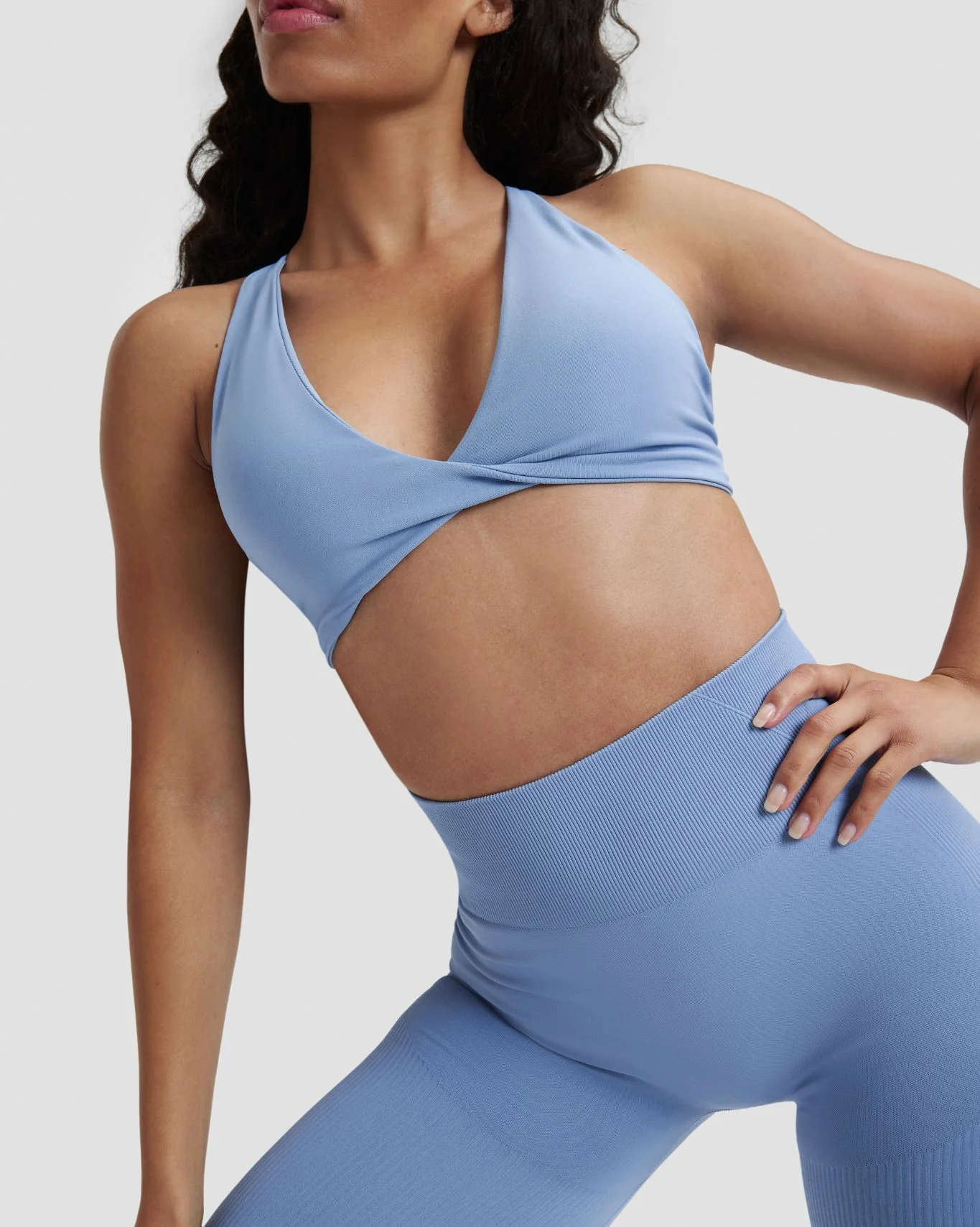Elevate™ Sculpting Seamless Twisted Bra | Endless Sky - Image 7