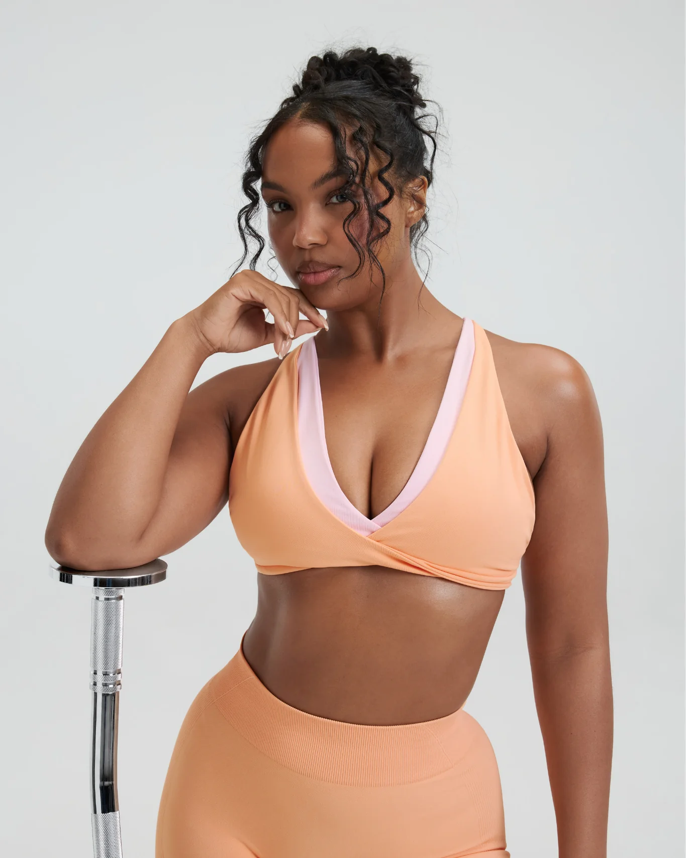 Elevate™ Sculpting Seamless Twisted Bra | Melon Ice - Image 4